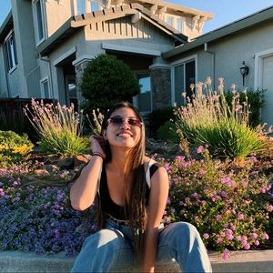 Meet your Posher, Katrina